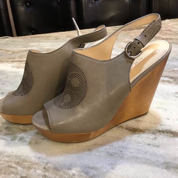 Grey Coach Wedges - Picture 2 of 3